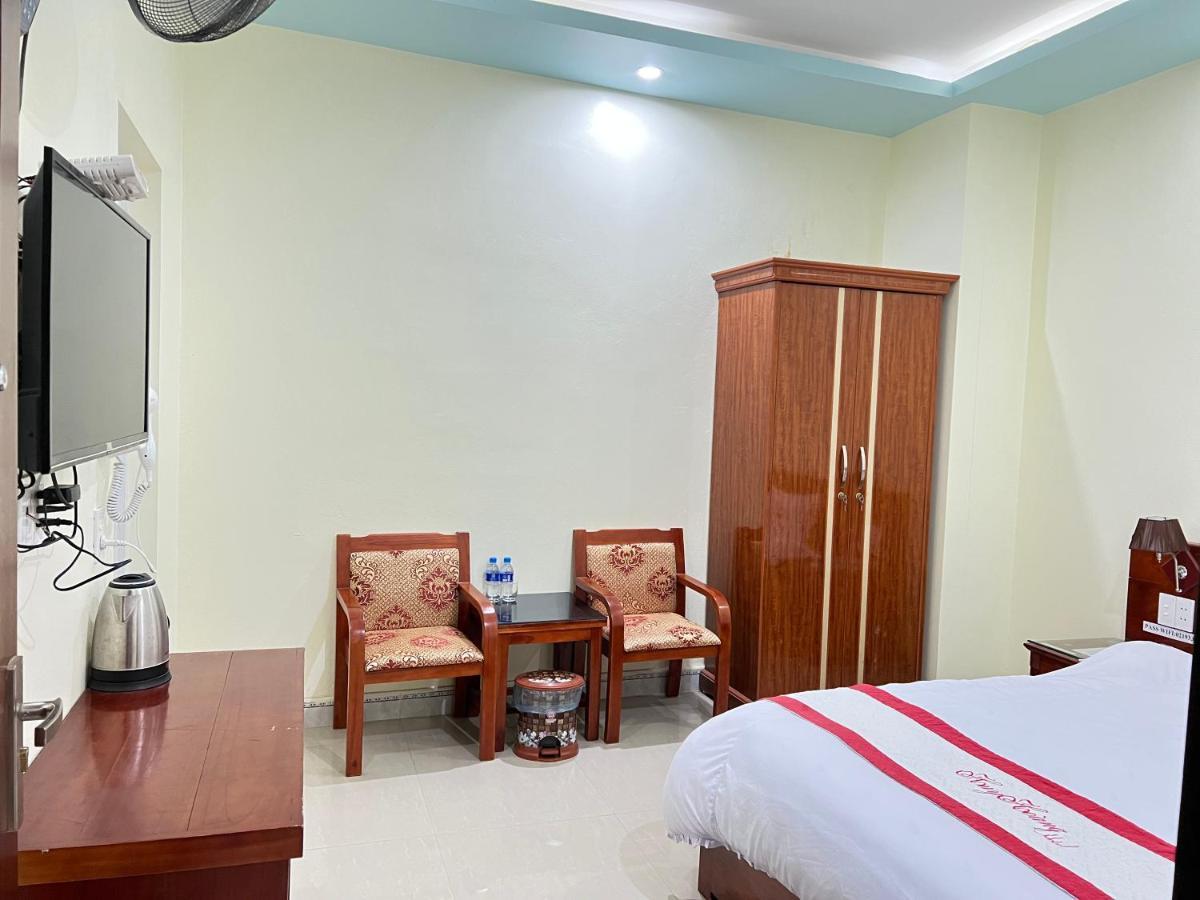 Huy Hoang Hotel Dong Van  Exterior foto